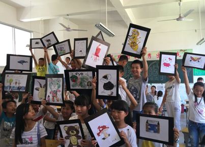湖南省岳阳市华容县东山镇邓家小学图书角